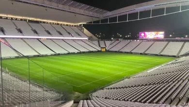 Corinthians se pronuncia sobre danos no gramado e revela custeamento para reforma (Foto: Word Sports)